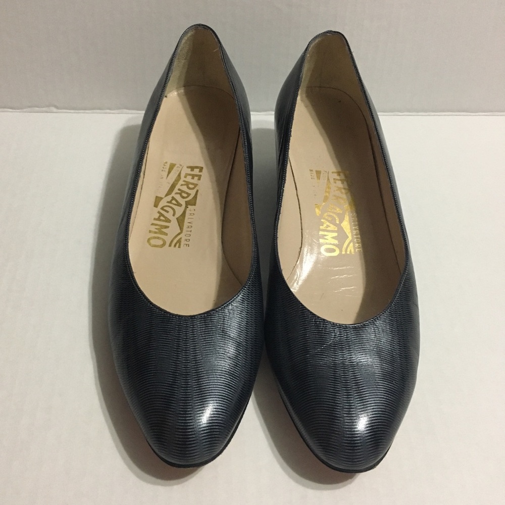 Salvatore Ferragamo pumps low heels